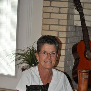 Meet your Posher, Charlene